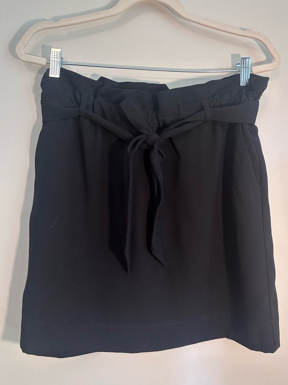 Express Black Tie-Waist Mini Skirt Size M Classic Business Office Career Teacher